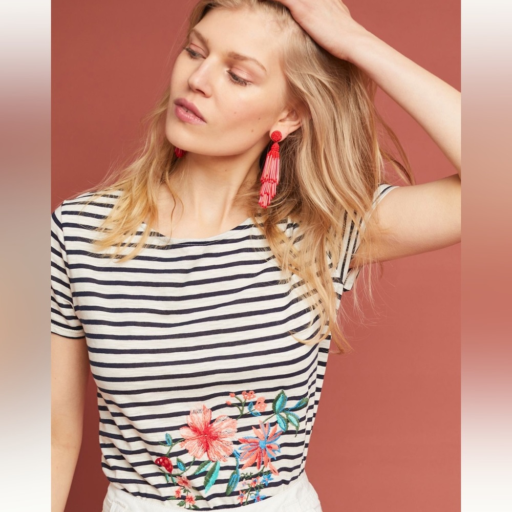Anthropologie embroidered tee